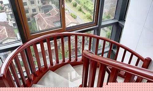 实木楼梯批发市场-实木楼梯厂家批发贵阳